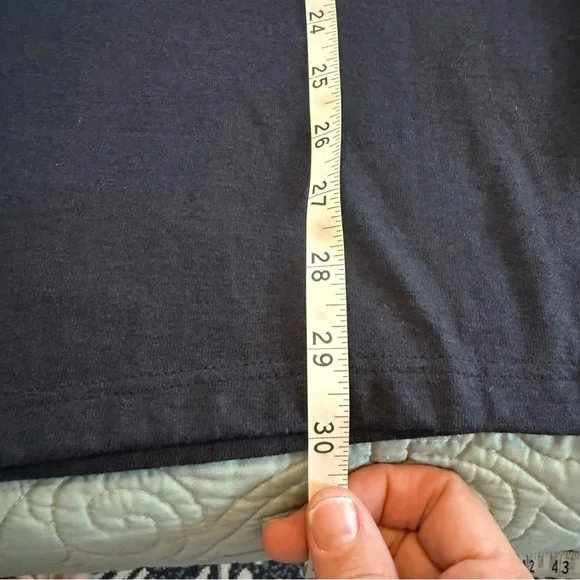 Fast Fashion of California Black 80s Inspired Embellished T-Shirt OS - Picture 9 of 11